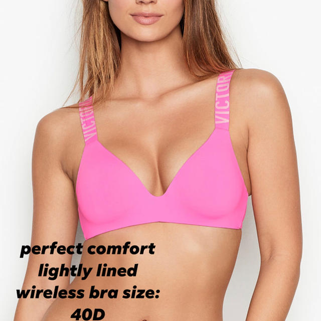 Victoria's Secret(ヴィクトリアズシークレット)のvictorias secret wireless bra レディースの下着/アンダーウェア(ブラ)の商品写真