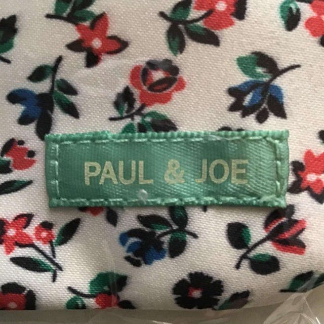 PAUL & JOE(ポールアンドジョー)の新品 ポール&ジョー 巾着 ポーチ 小花柄 コスメ/美容のコスメ/美容 その他(その他)の商品写真