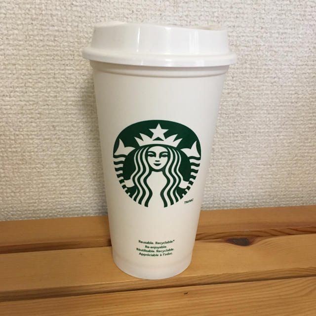 Starbucks Coffee(スターバックスコーヒー)のえみたろ様専用【海外限定 新品】スターバックス タンブラー リユーザブルカップ インテリア/住まい/日用品のキッチン/食器(タンブラー)の商品写真