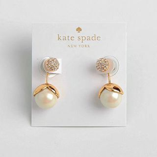 ケイトスペードニューヨーク(kate spade new york)のkatespade 真珠ピアス(ピアス)