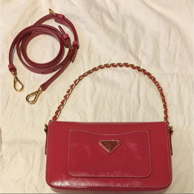新発売】 プラダPRADAのチェーンショルダーバッグ 極美品 - PRADA