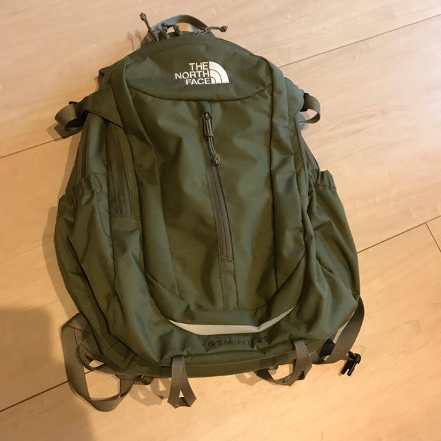THE NORTH FACE - 美品 ノースフェイス NORTHFACE リュック THE NORTH FACE - 美品 ノースフェイス NORTHFACE リュック
