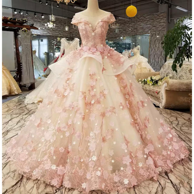 【国内在庫】 豪華 ウェディングドレス    結婚  浅いピンク ウェディングドレス
