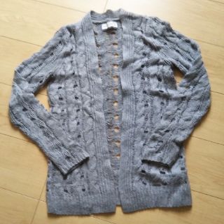 アバクロンビーアンドフィッチ(Abercrombie&Fitch)のAbercrombie＆Fitch　カギ編み　グレー　カーディガン(カーディガン)