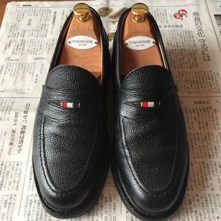 THOM BROWN ブラックカーフスキン ペニーローファー ブロックヒール