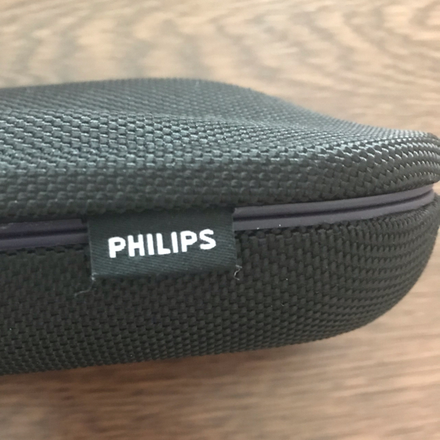 PHILIPS(フィリップス)のフィリップス 電動歯ブラシ USB充電機能付きトラベルケース スマホ/家電/カメラの美容/健康(電動歯ブラシ)の商品写真