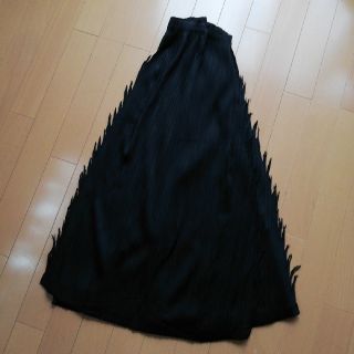 プリーツプリーズイッセイミヤケ(PLEATS PLEASE ISSEY MIYAKE)のプリーツプリーズ2ドラゴンパンツ黒(カジュアルパンツ)