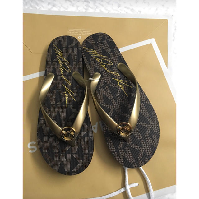 Michael Kors(マイケルコース)のMichael Kors ビーチサンダル新品 レディースの靴/シューズ(サンダル)の商品写真