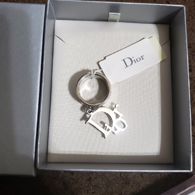 Dior(ディオール)のディオール　リング　チャーム　指輪 レディースのアクセサリー(リング(指輪))の商品写真