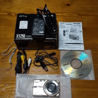 サンヨー(SANYO)の大幅値下げ💴⤵️SANYO デジタルカメラ DSC-X1250(コンパクトデジタルカメラ)