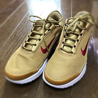 ナイキ(NIKE)の更にお値下げ致しました！ナイキエアマックスレディース(スニーカー)