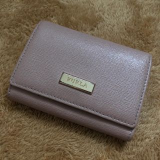 フルラ(Furla)のかおりんご様専用(名刺入れ/定期入れ)