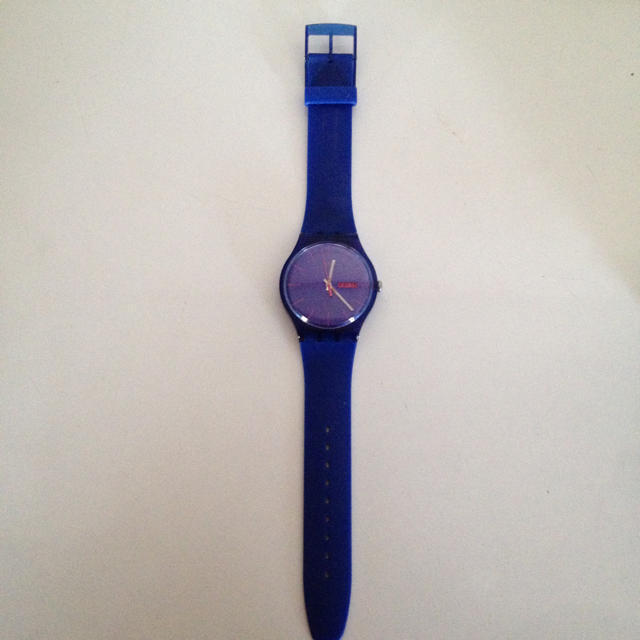 swatch(スウォッチ)のswhach 時計♡紺 レディースのファッション小物(腕時計)の商品写真