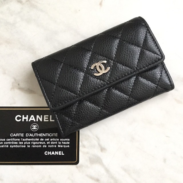 CHANEL - CHANEL マトラッセ キャビアスキン カードケース 名刺入れの ...