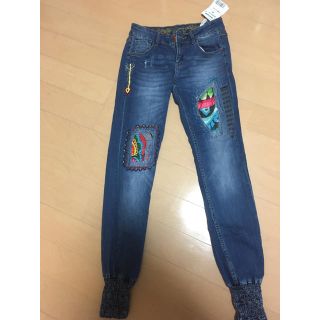 デシグアル(DESIGUAL)のDesigual ストレッチデニム 未使用タグ付き(デニム/ジーンズ)