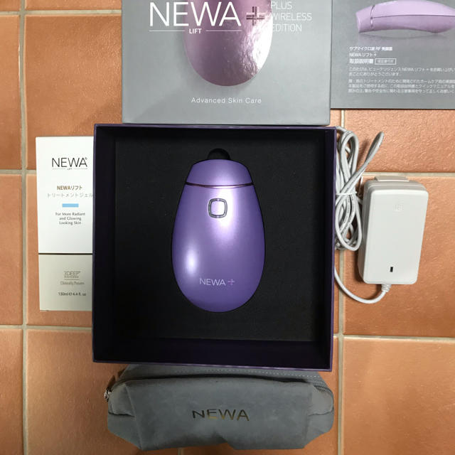 【今日限定値下げ】NEWA ニューワリフトプラスひきしめRFトリートメント美顔器