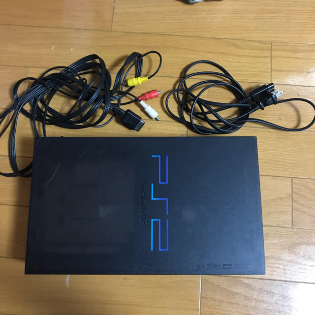 PlayStation2(プレイステーション2)のカズ様専用PlayStation2 エンタメ/ホビーのゲームソフト/ゲーム機本体(家庭用ゲーム機本体)の商品写真