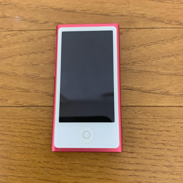 Apple(アップル)のiPod nano 7世代 ピンク スマホ/家電/カメラのオーディオ機器(ポータブルプレーヤー)の商品写真