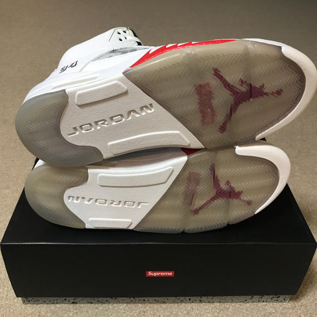 最安値
 NIKE AIR JORDAN 5 RETRO SUPREME Air 新品 正規品 SUPREME 靴/シューズ 1