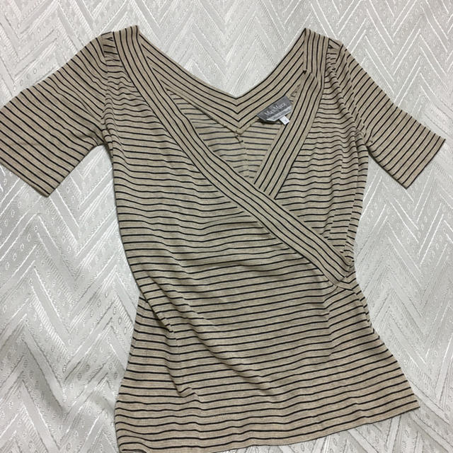 Max Mara(マックスマーラ)のほぼ新品 MaxMara MADE in Italyトップス  レディースのトップス(カットソー(半袖/袖なし))の商品写真