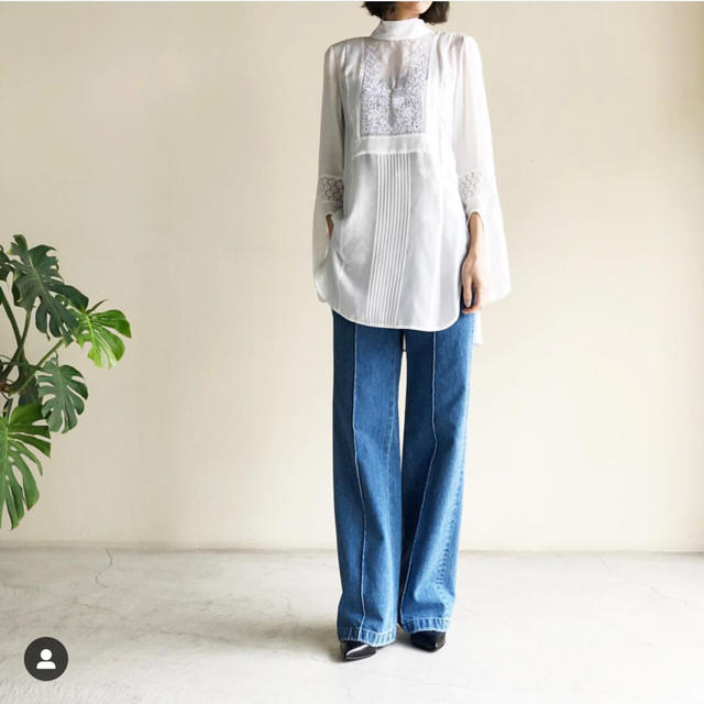 mame(マメ)のmame kurogouch 2019ss ☆新品未使用☆ ブラウス レディースのトップス(シャツ/ブラウス(長袖/七分))の商品写真