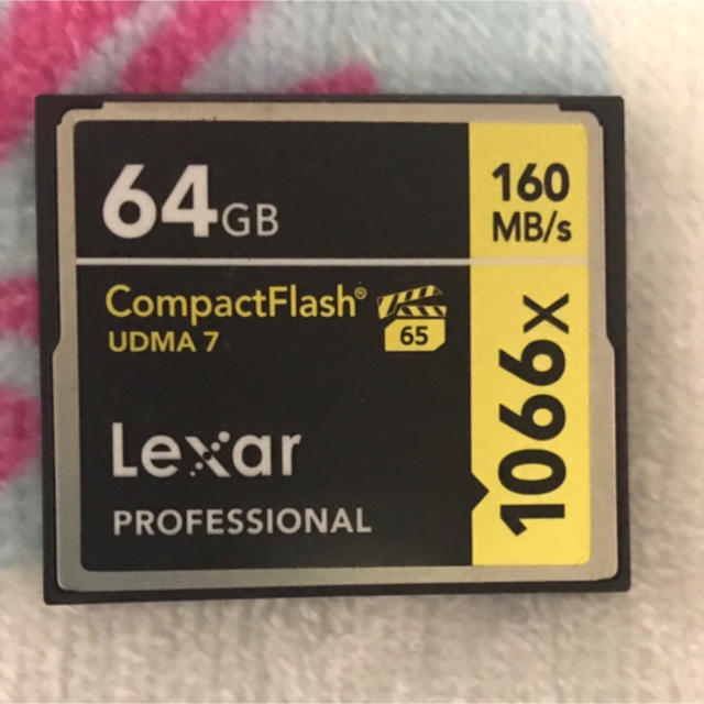 Lexar(レキサー)の★美品★Lexar PROFFESIONAL CompactFlash スマホ/家電/カメラのカメラ(デジタル一眼)の商品写真