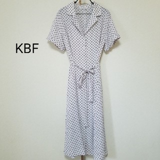 ケービーエフ(KBF)のKBF シャツ(シャツ/ブラウス(半袖/袖なし))