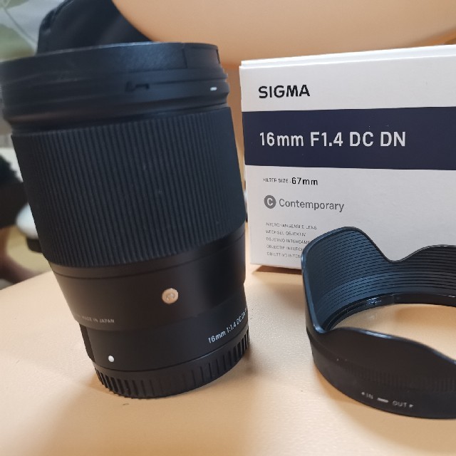SIGMA(シグマ)の16mm F1.4 DC DN [ソニー用] スマホ/家電/カメラのカメラ(レンズ(単焦点))の商品写真