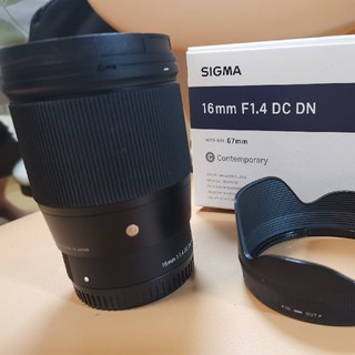 シグマ(SIGMA)の16mm F1.4 DC DN [ソニー用](レンズ(単焦点))