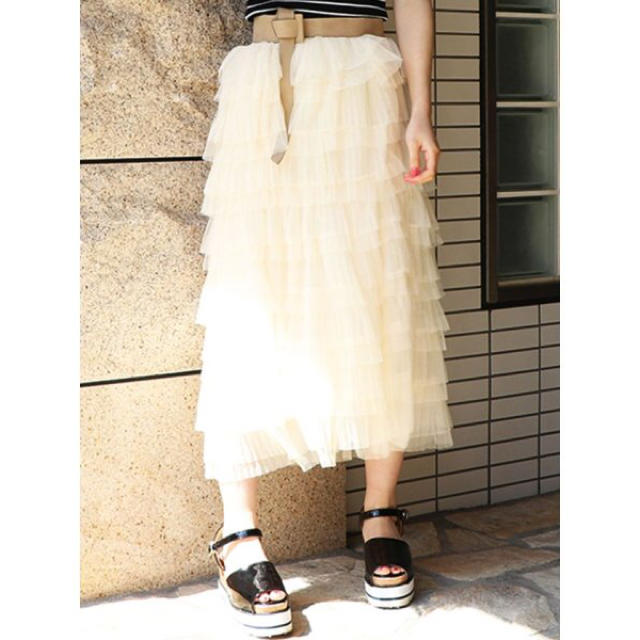 dazzlin(ダズリン)の新品 定価16200円 tulleスカート ホワイト  大特価セール ダズリン レディースのスカート(その他)の商品写真