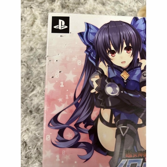 PlayStation Vita - 超女神信仰 激神ブラックハート 特典フィギュアの