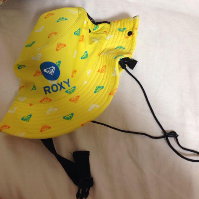 Roxy(ロキシー)のROXY サーフハット Yellow レディースの水着/浴衣(その他)の商品写真