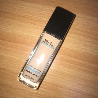 メイベリン(MAYBELLINE)のMAYBELLINE リキッドファンデーション(ファンデーション)