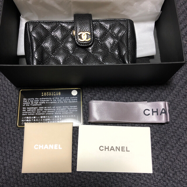 CHANEL(シャネル)の正規シャネル ミニポーチ シガレットケース アイコスケース カード入れ  レディースのファッション小物(ポーチ)の商品写真