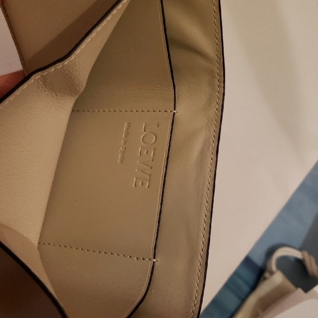 LOEWE(ロエベ)のLOEWE　ロエベ　財布　 レディースのファッション小物(財布)の商品写真