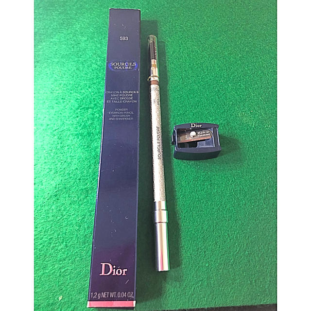 Dior(ディオール)のDIOR アイブロウ 593 コスメ/美容のベースメイク/化粧品(アイブロウペンシル)の商品写真