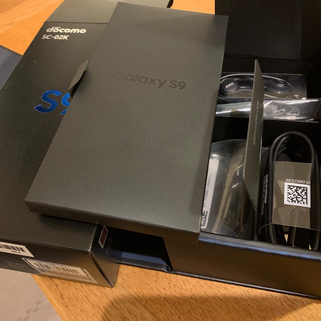 ドコモ Galaxy SC-02K SIMロック解除済ライラックパープル【中古