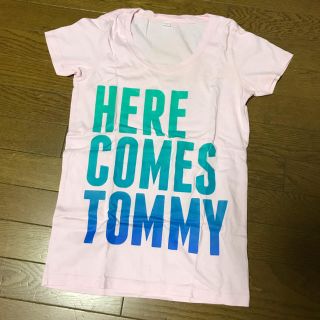 トミー(TOMMY)のtommy Ｔシャツ(Tシャツ(半袖/袖なし))