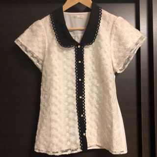 アクシーズファム(axes femme)の《値下げ》axes famme ブラウス 《白》(シャツ/ブラウス(半袖/袖なし))