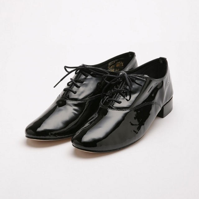 repetto(レペット)の新品 レペット ZIZI レースアップシューズ   パテント オックスフォード レディースの靴/シューズ(ローファー/革靴)の商品写真