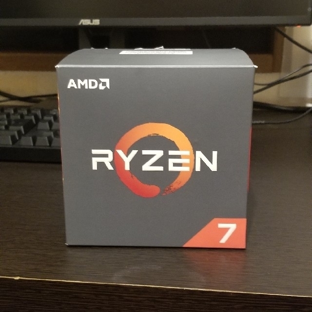 AMD ryzen7 2700x 純正クーラー付PCパーツ