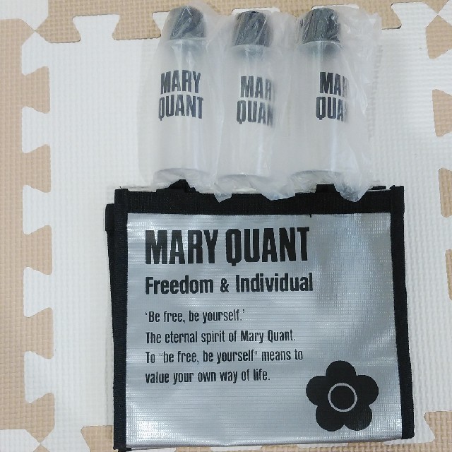 MARY QUANT(マリークワント)の【新品・未使用】スパバッグ＆ボトル　MARY QUANT レディースのバッグ(その他)の商品写真