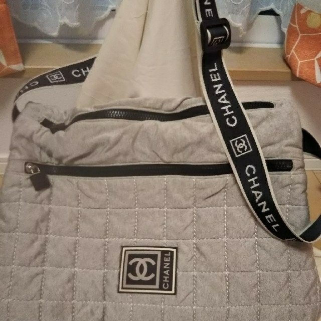 CHANEL - シャネル スポーツライン