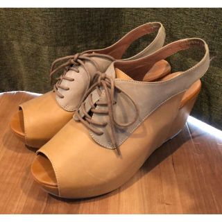 ジェフリーキャンベル(JEFFREY CAMPBELL)のJEFFEY CAMPBELL厚底サンダル 38 値下げました♬(サンダル)