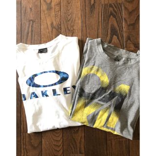 オークリー(Oakley)の美品OAKLEY Tシャツ(Tシャツ/カットソー(半袖/袖なし))