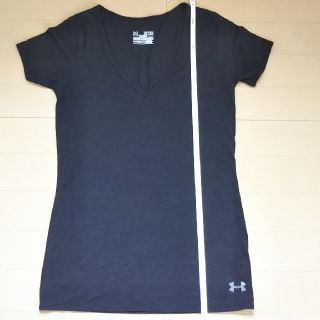 アンダーアーマー(UNDER ARMOUR)のUNDER ARMOURブラックTシャツ(Tシャツ(半袖/袖なし))