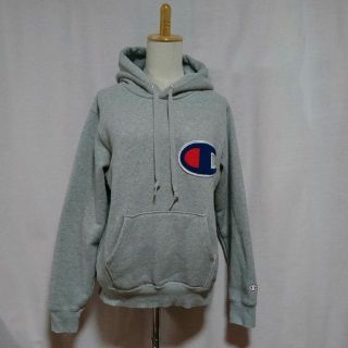 チャンピオン(Champion)の美品 チャンピオン パーカー デカロゴ グレー 灰色 S  Champion(パーカー)