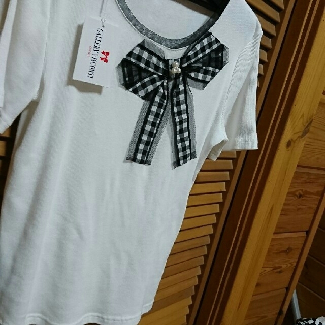 GALLERY VISCONTI(ギャラリービスコンティ)のリボンTシャツ☆＊ レディースのトップス(Tシャツ(半袖/袖なし))の商品写真