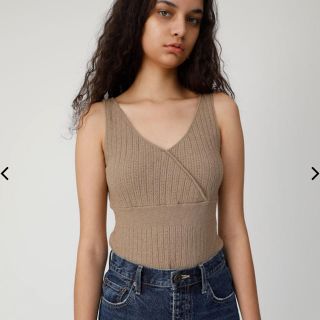 マウジー(moussy)のmoussy  新作 V NECK KNIT タンクトップ(タンクトップ)