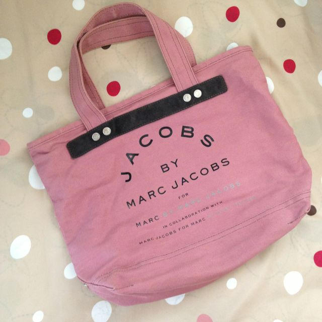 MARC BY MARC JACOBS(マークバイマークジェイコブス)のトートバック レディースのバッグ(トートバッグ)の商品写真